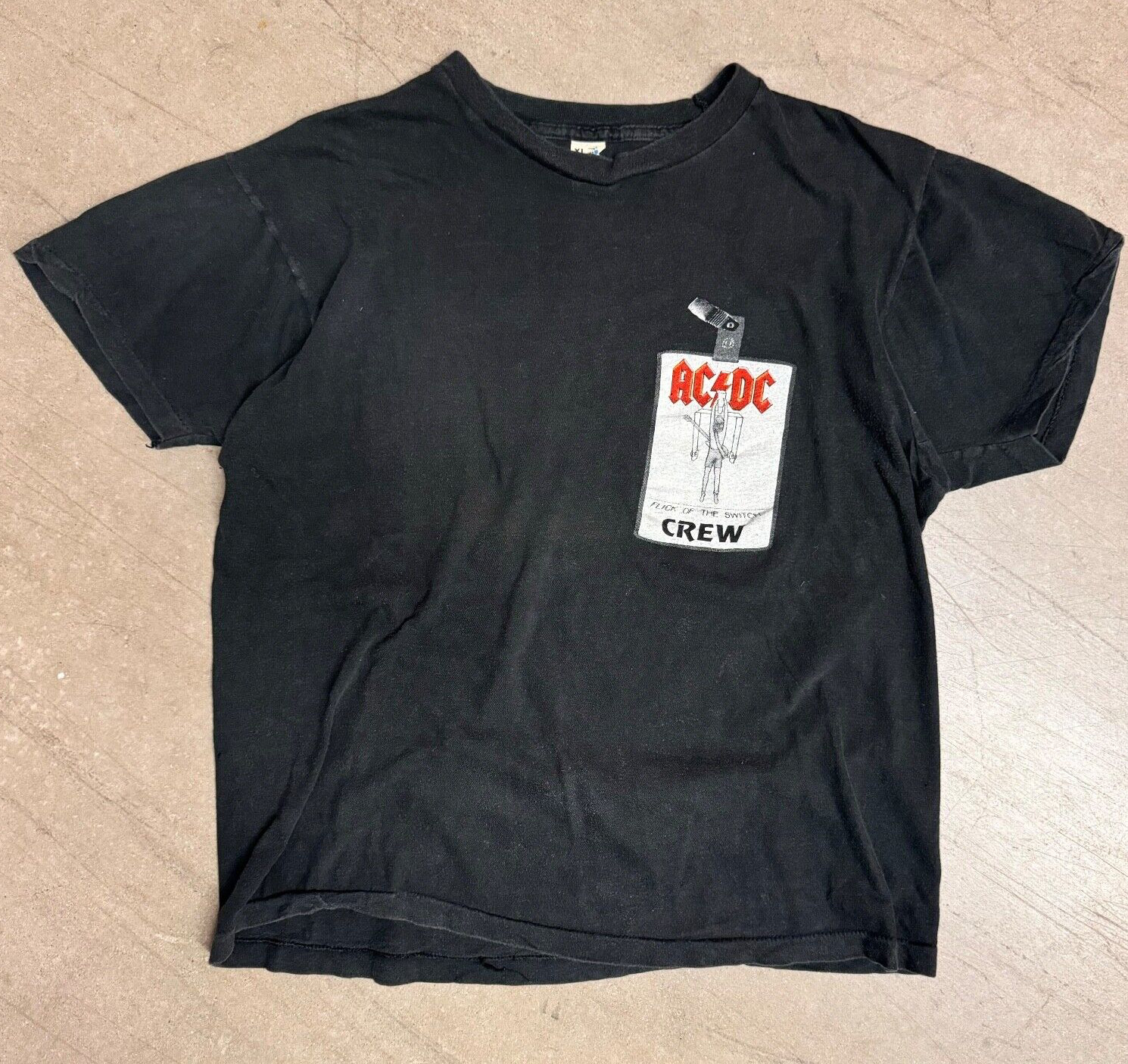 Vintage 1983 ACDC Flick Of The Switch Crew Tour T-Shirt 80s Band Tee XL image 2
