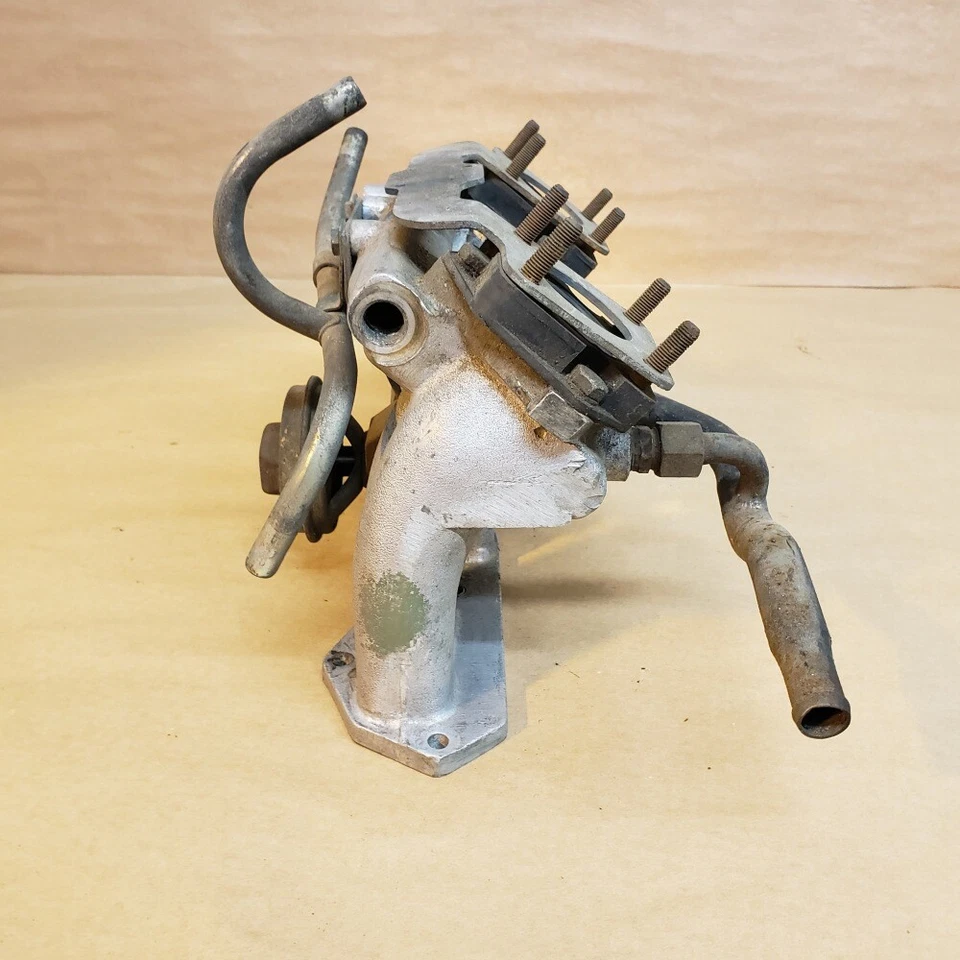 Оригинальный впускной коллектор Triumph TR7 1975-76 RKC0396 V3312 от оригинального производителя - Изображение 3 из 4