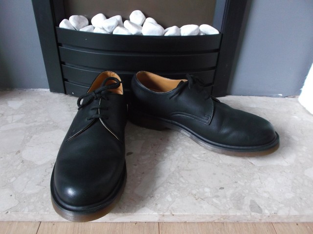 dr martens royal mail