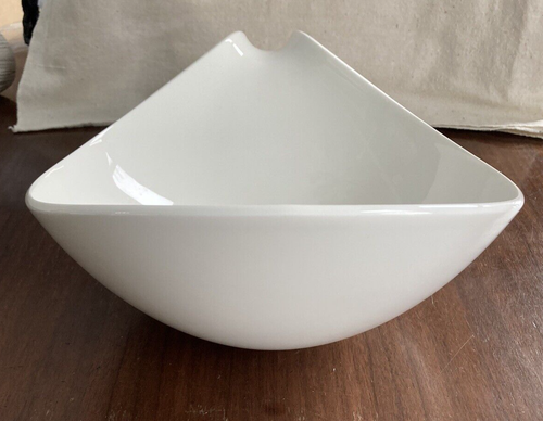 Villeroy Boch Flow Large Salad Bowl With Handle 60.75 Oz White Mint Condition! - Picture 5 of 16