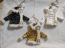 Target 2023 Wondershop 3 Ornaments Ski Jacket and Skis Black Gold White Xmas