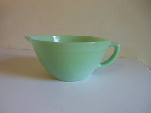 vintage Fire King jadeite batter bowl very good condition