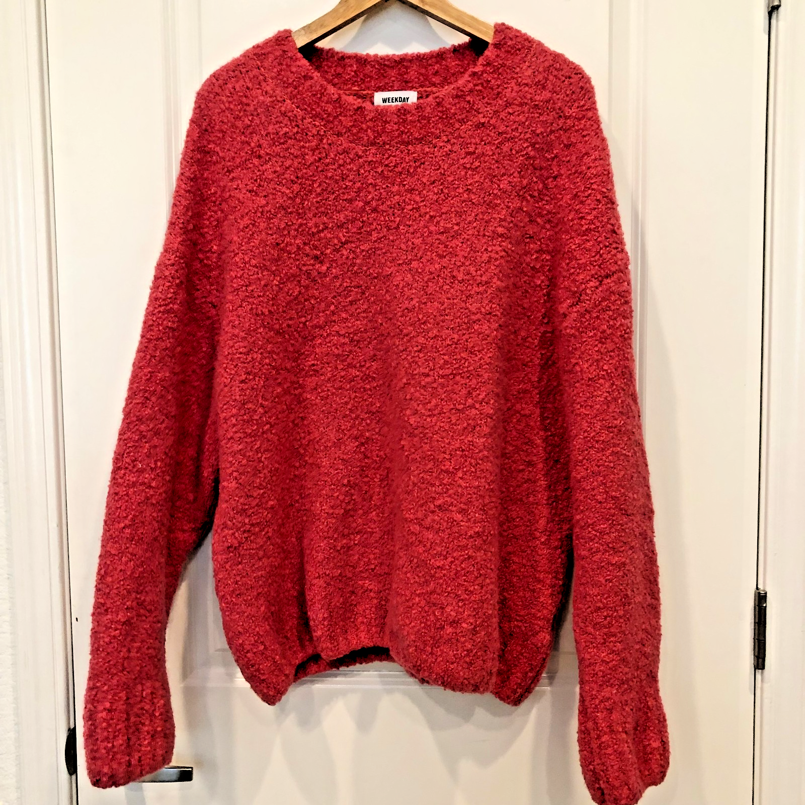 Sweater OVERSIZE L Women Weekday Sweden Deep Pink Poly Wool Alpaca Fluffy Cozy-image