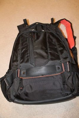 Everki Beacon Business Travel Console Laptop Backpack Bag 18'' laptop