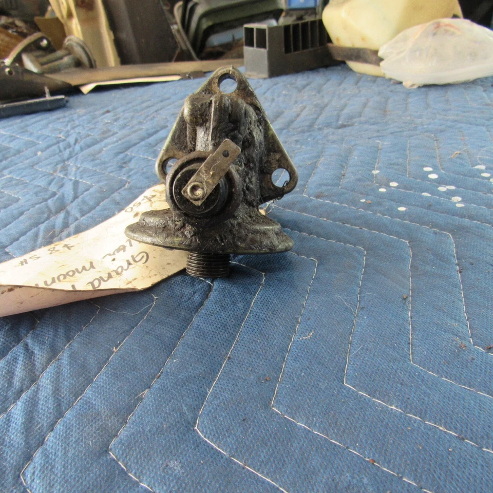 1965 1966 1967 1968 1970 pontiac bonneville catalina grand prix oil filter mount - Изображение 3 из 4