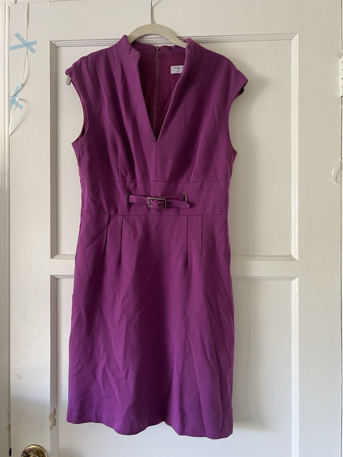 TRINA TURK V-neck Buckle Front Dress Size 10 Fuchsia Purple Soft