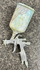 Binks SV 100 Spray Gun W/ 693 Tip and Cup