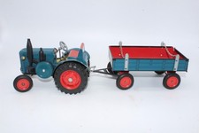 KOVAP 4016 Lanz Bulldog Traktor mit Anhänger mit Schaltung, Lenkung, Federaufzug