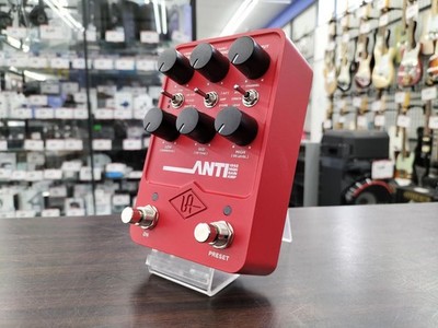 Universal Audio Effektpedal UAFX Anti 1992 High Gain Verstärker gebraucht
