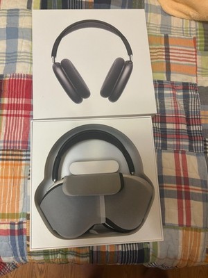Apple AirPods Max A2096 Space Gray Lightning ANC Headphones w/ Box & Smart Case