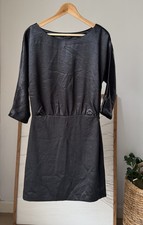 Women's BANANA REPUBLIC Black Hammered Satin Open Sleeve Dress Size 6