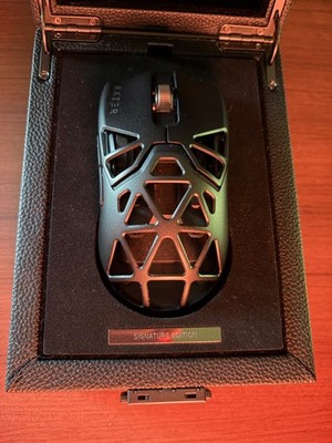 Razer Viper Mini Signature Edition Gaming Mouse - Black (RZ01-0441)