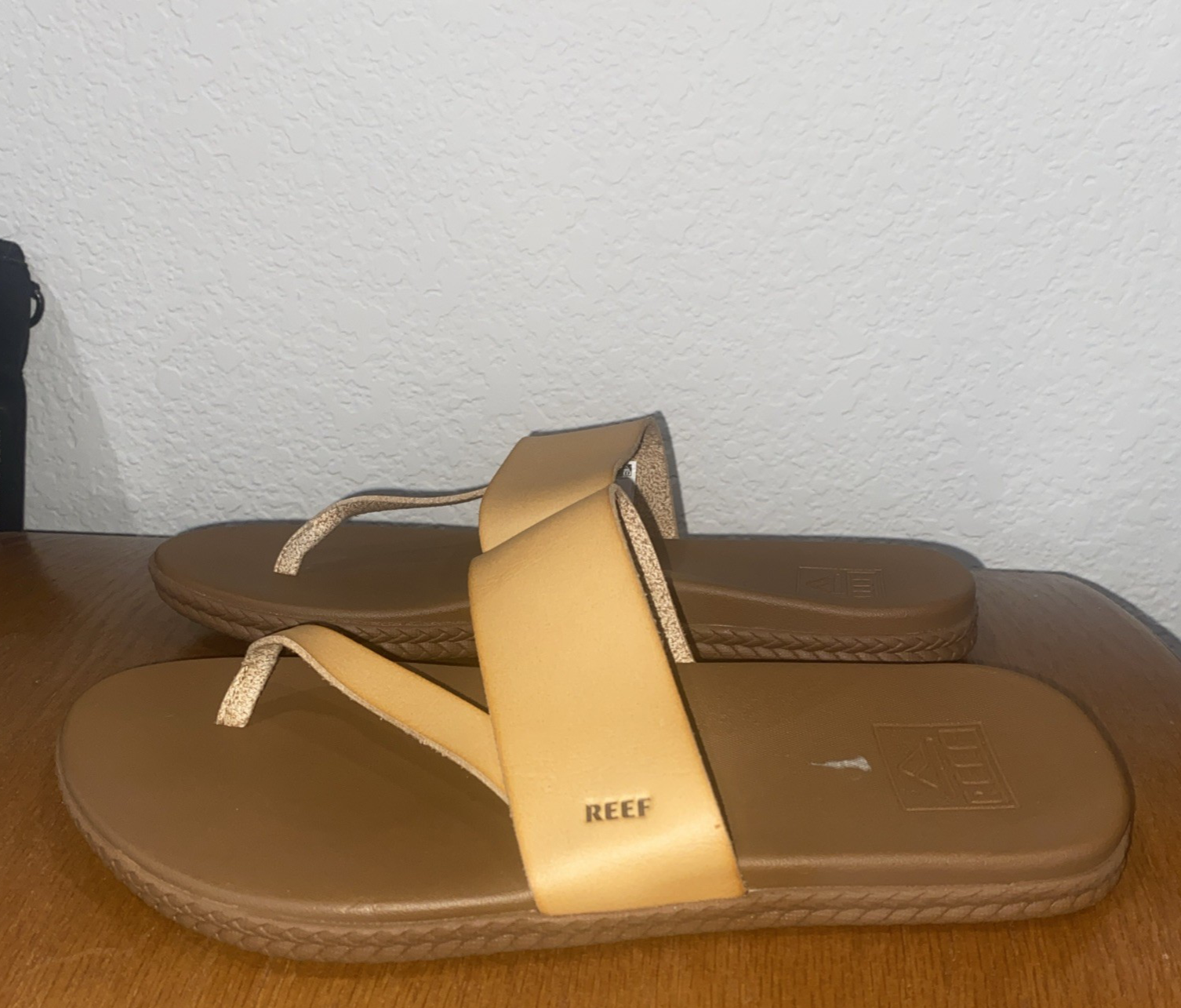 SAOLA Reef Cushion Sol sandalo donna 7 marrone infradito infradito infradito cinturino slide