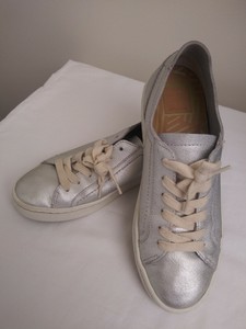 dolce vita metallic high top sneaker