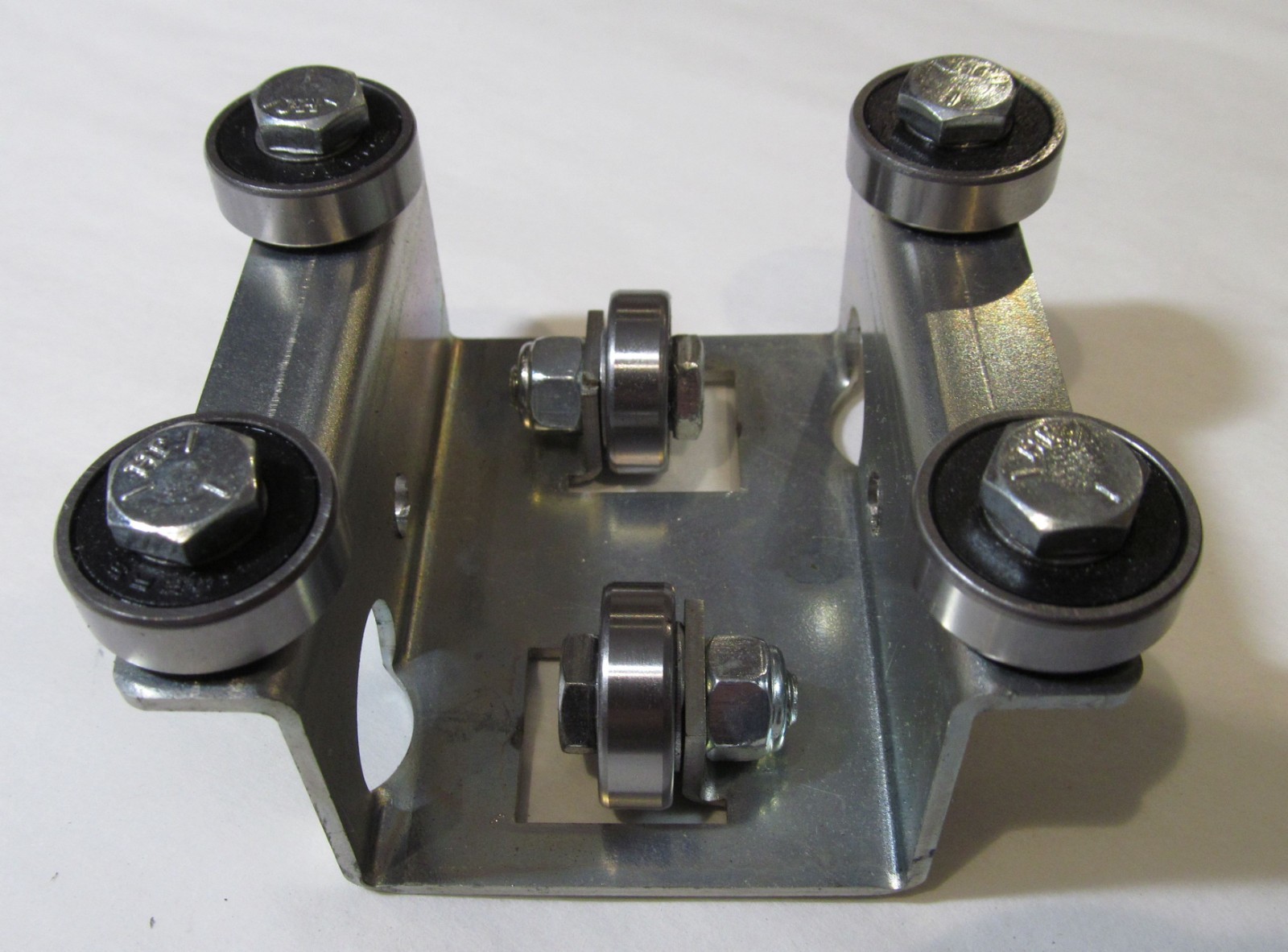 15/8 BEAM TROLLEY UNIQUE 6WHEEL (4x SIDE WHEELS) 2" CENTER CHANNEL