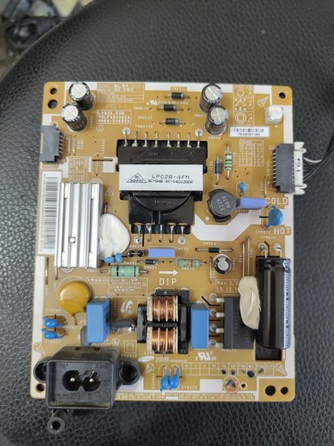 BN44-00695A Samsung Power Board Disassembled From TV With Faulty Panel