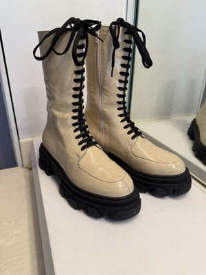 JONAK Preowned Women's Beige Patent Leather Boots Size 38