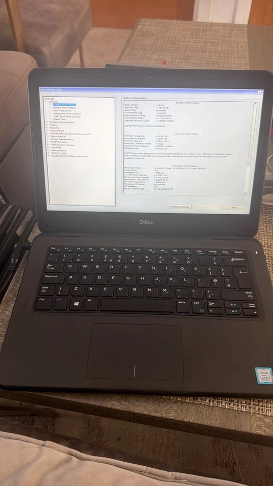 Dell Latitude 3300 · i5-8250U · 8GB · 256GB, photo 1 of 5