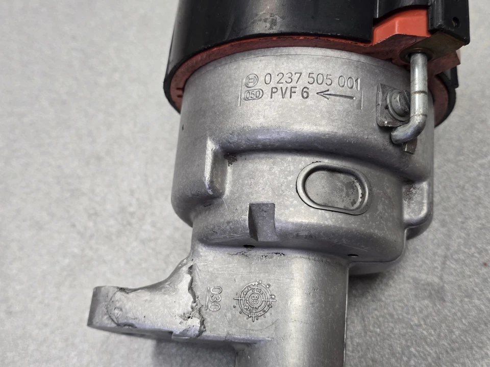 NICE USED ORIGINAL BOSCH PORSCHE 911 CARRERA 965 TURBO PVF6 DISTRIBUTOR ASSEMBLY - Image 3 of 4