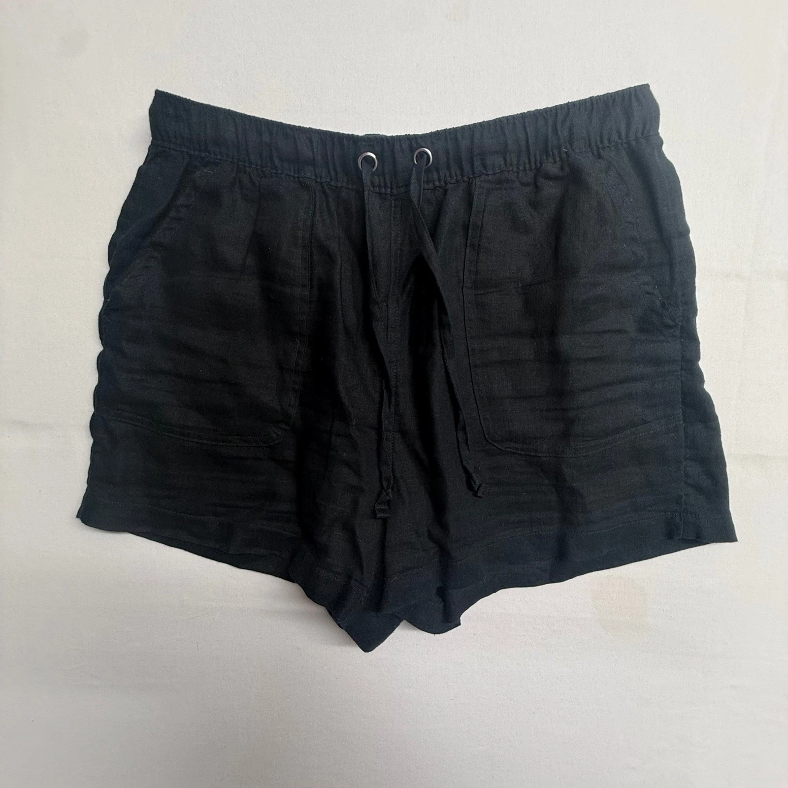 C&C California 100% Linen Shorts Womens Medium Black Drawstring Beach Casual
Opens in a new window o