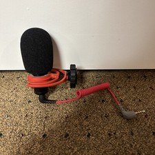 Rode VideoMicro Compact On-Cam Mic  Shock Mount  Rode SC7 cable