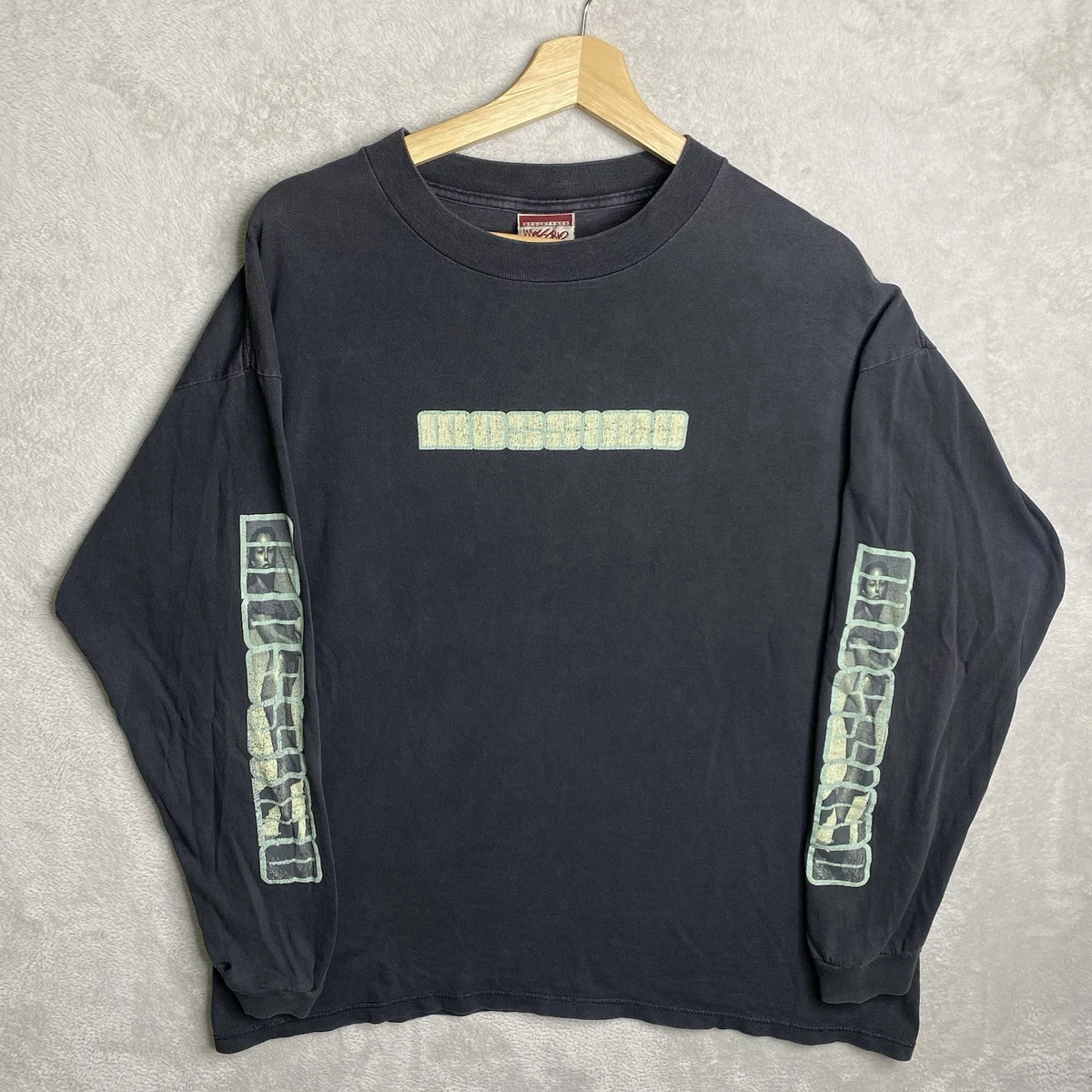 red mossimo long sleeve in a small. great basic