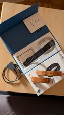 Fitbit Charge 2 Watch Armbanduhr schwarz mit OVP und zusätzlichem Armband