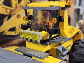 LEGO City 7746 Single Drum Roller 100% Complete w/Box & Manual