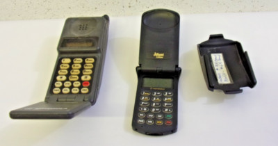 Motorola社製 StarTAC コレクション品 1997年製 Motorola社製 StarTAC