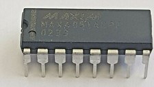 MAX4051ACPE         Low-Voltage, CMOS Analog Multiplexe