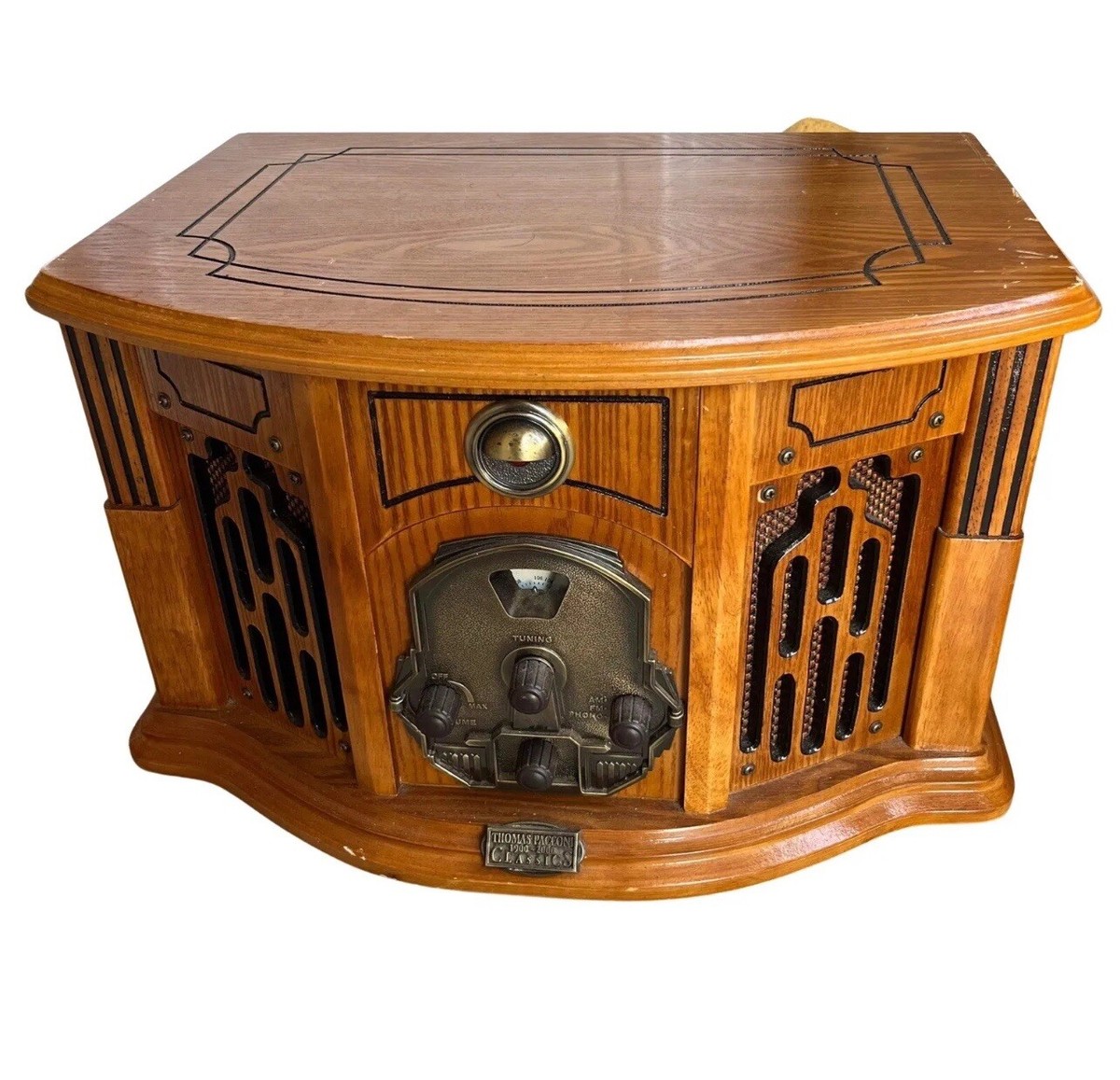 Thomas Pacconi Classics Millennium Series Turntable Record Player