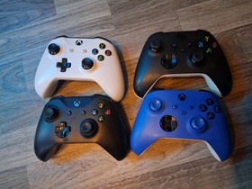 Xbox One S Console Repair Lot 4 Consoles + 4 Controllers Error 102