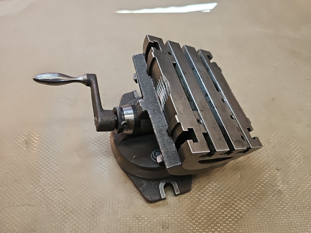 Yuasa 550-401 Tilting Angle Table 4