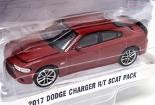 Greenlight 1/64 - Dodge Charger R/T Scat Pack 2017 Red Diecast Scale Model Car