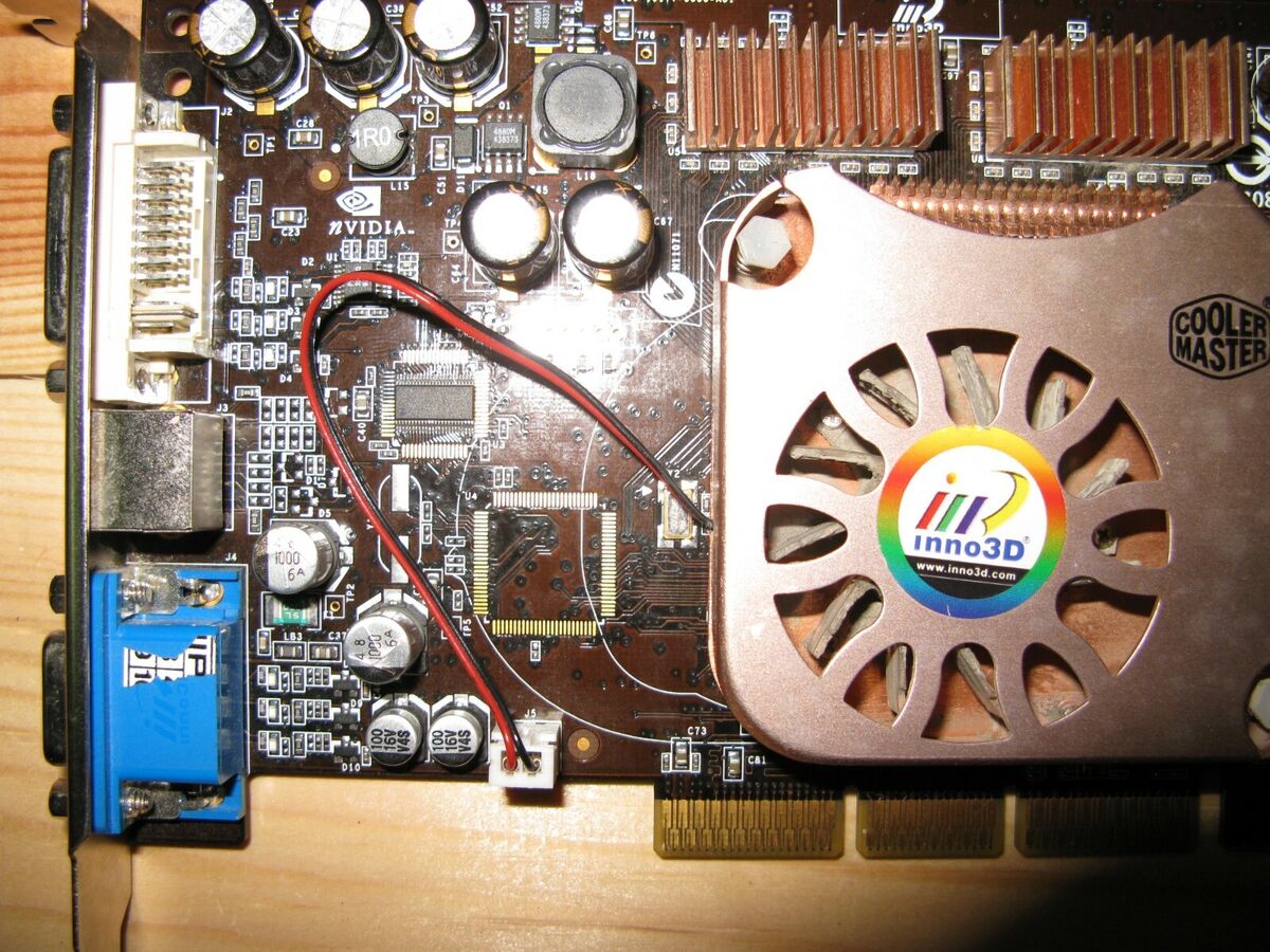 Inno3D NVIDIA GeForce FX 5900 (V9950) 128MB DDR SDRAM AGP 4x Inno3D NVIDIA GeForce FX 5900 (V9950) 128MB DDR SDRAM AGP 4x