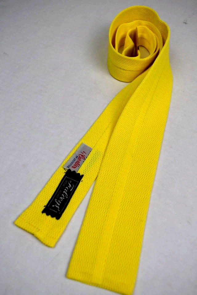 Neck Tie VTG Cavalier Cravat 40s 50s Yellow Knit Square End Skinny 51.5 x 2" NWT - Image 3 of 4