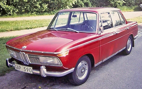 Manuali e istruzioni E per auto per BMW