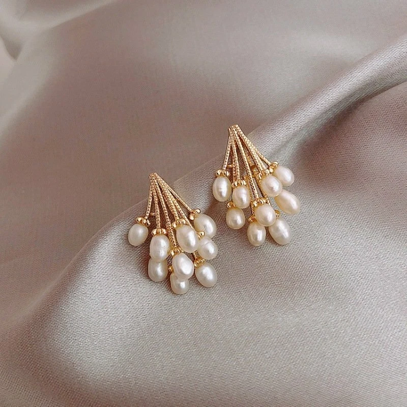 String hot sale pearl earrings