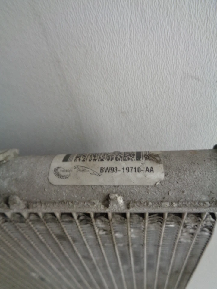 2010-2019 Jaguar XJ XJ L X351 AC Condenser BW93-19710-AA OEM AK251286 - Image 2 of 4