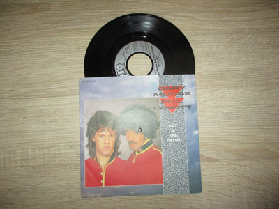 Gary Moore Phil Lynott Out in the fields Single 7''
