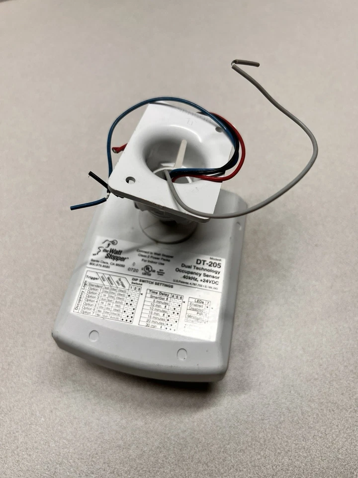 Wattstopper DT-205 Dual Technology Occupancy Sensor 24VDC, Infrared & Ultrasonic - Image 3 of 4