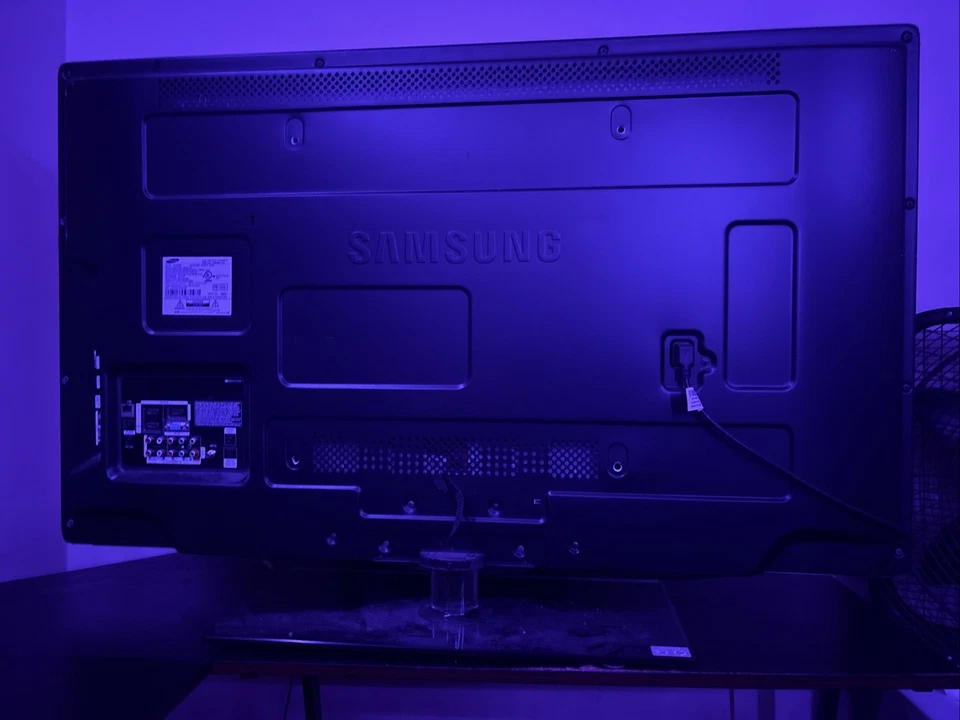 Samsung LN46C650 40-inch 4K UHD TV - Image 2 of 2