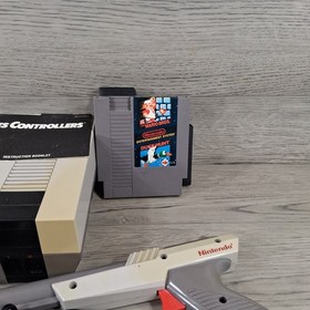 Sistema de Entretenimiento Nintendo Original NES Juego de Acci&oacute;n Consola con Manual, Funciona