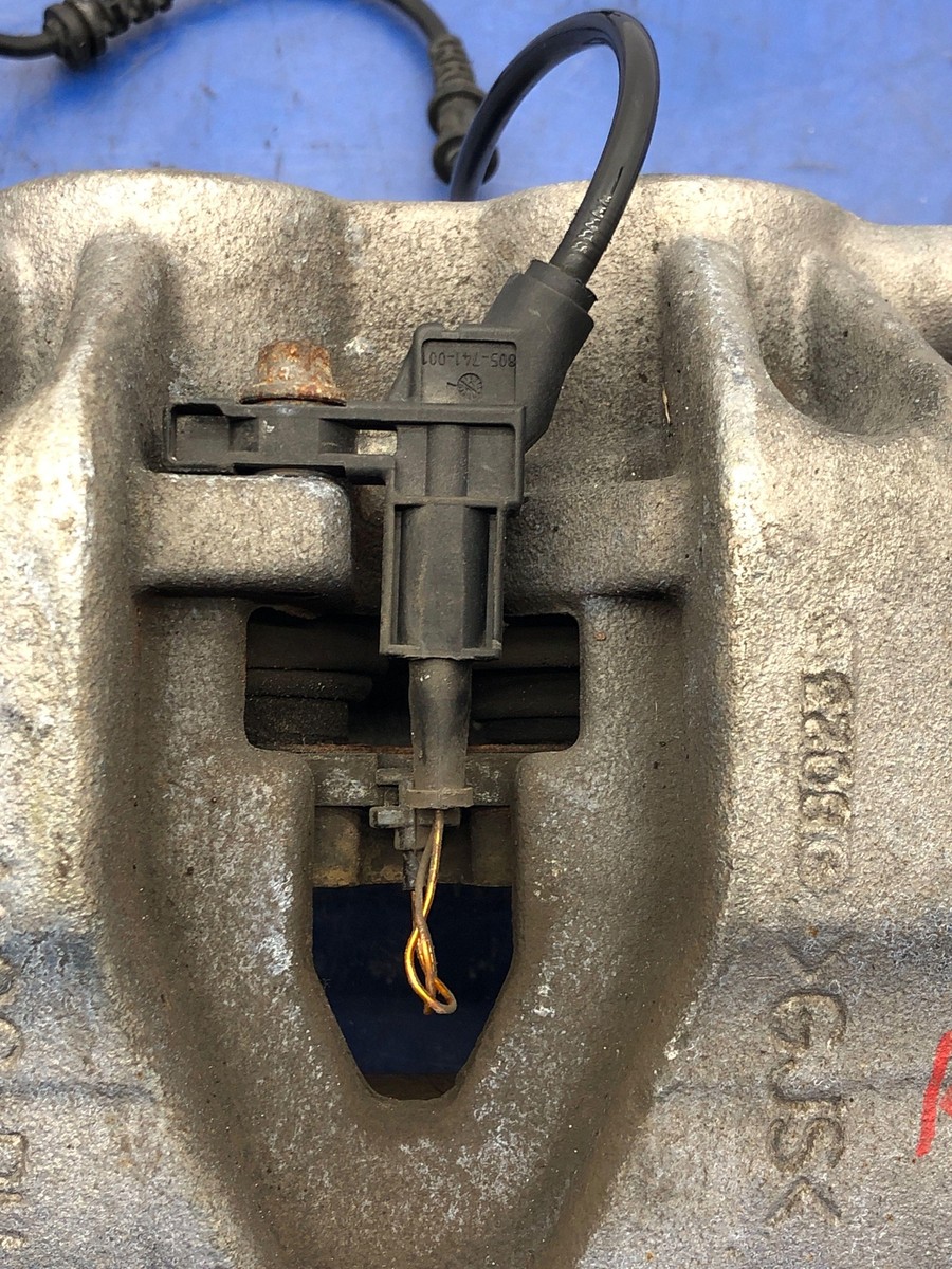 2016-2018 MERCEDES GLE 350 FRONT RIGHT BRAKE CALIPER 1664210281 