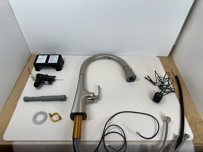Kohler K-22068-VS Graze Touchless Pull-Down Spray Kitchen Faucet *READ*