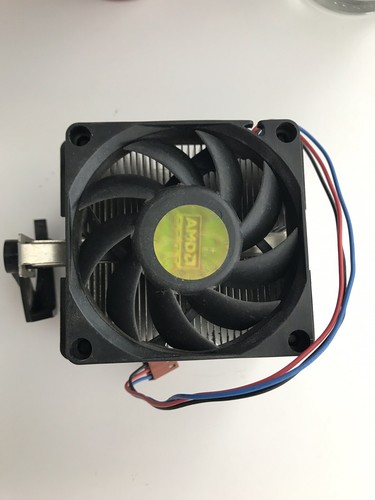 AMD CPU Kühler Lüfter FOXCONN 2ZQ99-049 754 / 939 / 940 / AM2 / AM3 / FM1 / FM2