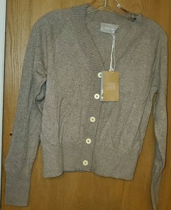 everlane cashmere cardigan