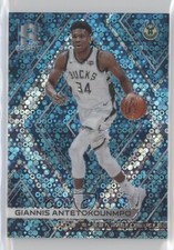 2017-18 Panini Spectra Neon Blue Prizm 46/99 Giannis Antetokounmpo #5 5xx