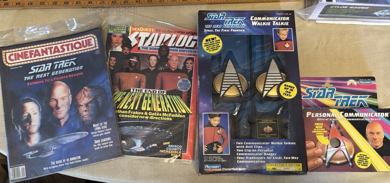 Star Trek Next Generation Communicators, Starlog Cinefantastiqe Magazine Lot