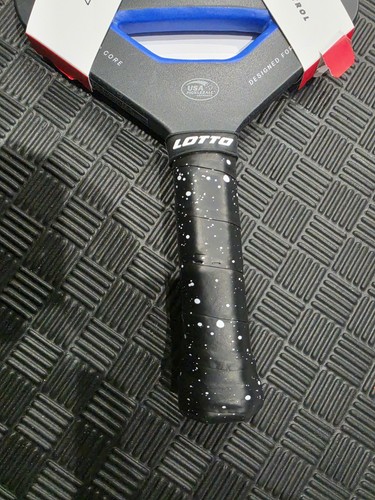 LOTTO Arco 16mm Pickleball Paddle - Floor Unit - Picture 2 of 5
